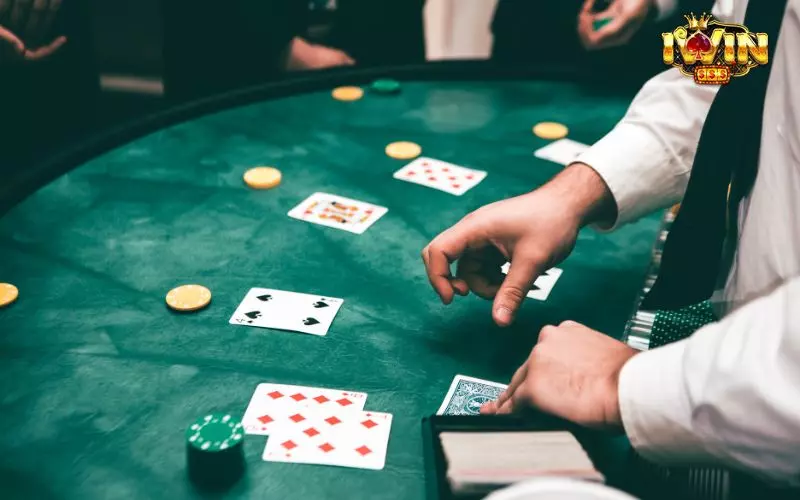 Việc chơi khôn ngoan tại Flop sẽ mở ra những lợi thế lớn ở các giai đoạn tiếp theo